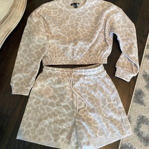 Forever 21 sweats lounge set